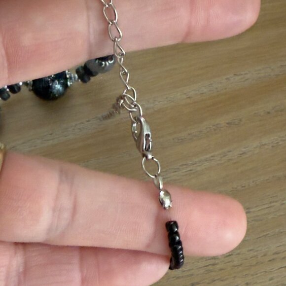 Vtg Chunky Gunmetal Black Silver Beaded Necklace Matching Set Stretch Bracelets - Picture 14 of 16
